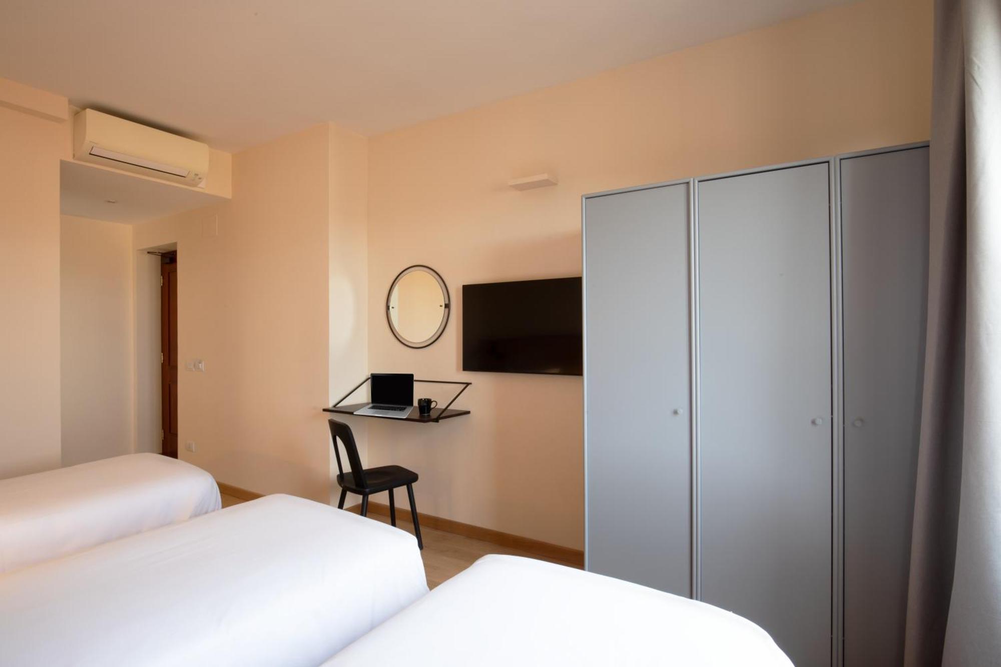 Hotel Colosseum Roma Esterno foto